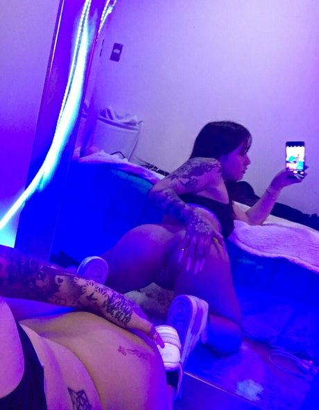 foxyhoex ポルノ女優 画像