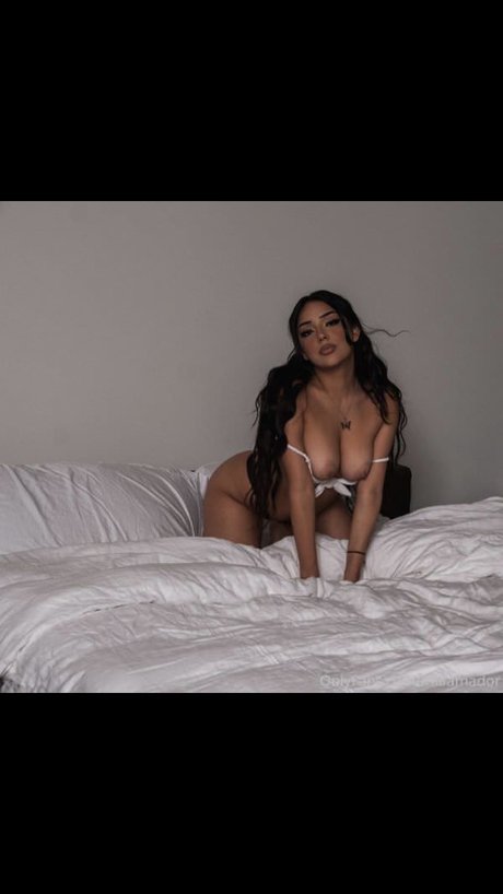 Mia Amador 独占女優 ギャラリー