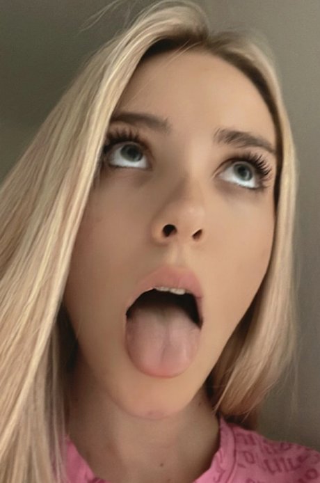 Angelina Dimova セックスモデル 画像