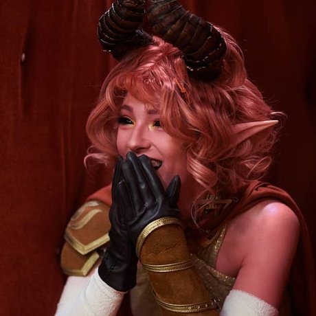 FallCosplay 裸のスター アーカイブ