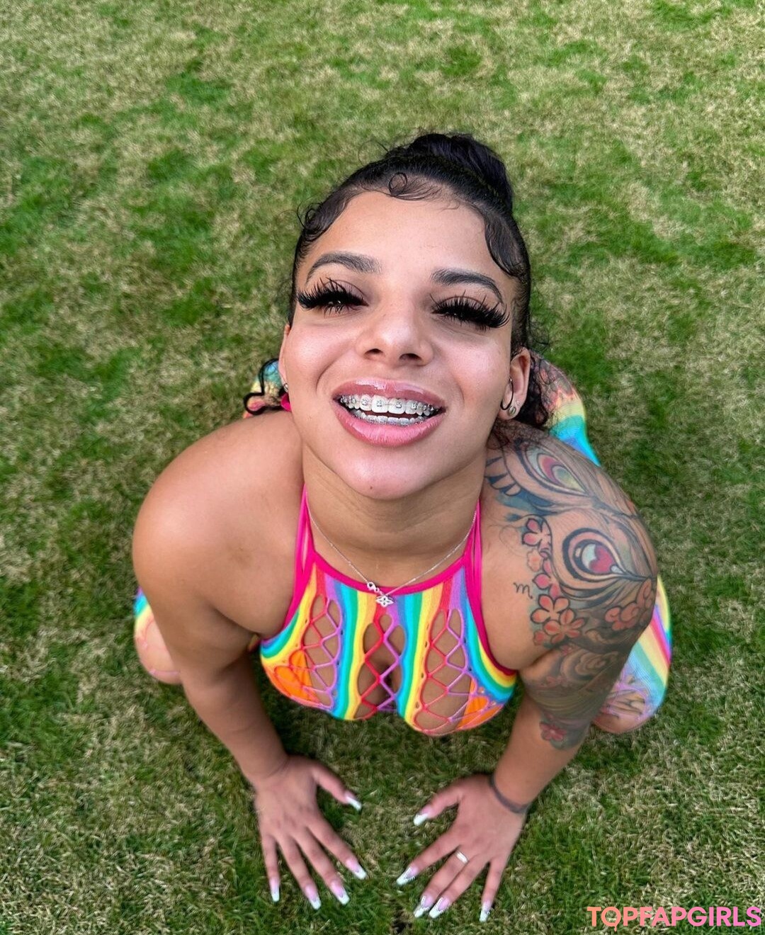 KKVSH エロティックモデル 写真