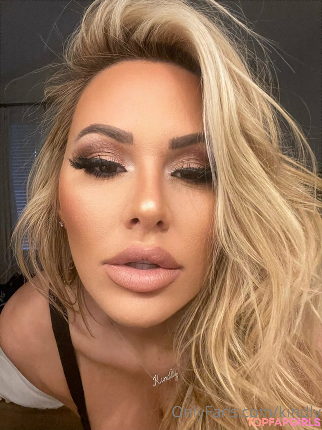 成熟した黒人女性オンリーファンズ ポルノ ギャラリー