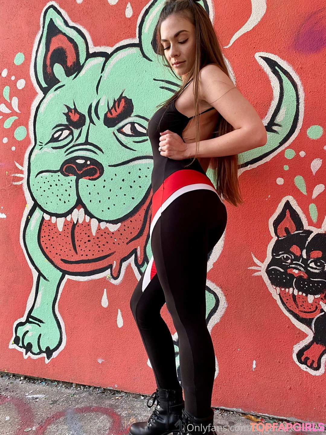 Mommy Mia Taylor HD女優 アーカイブ