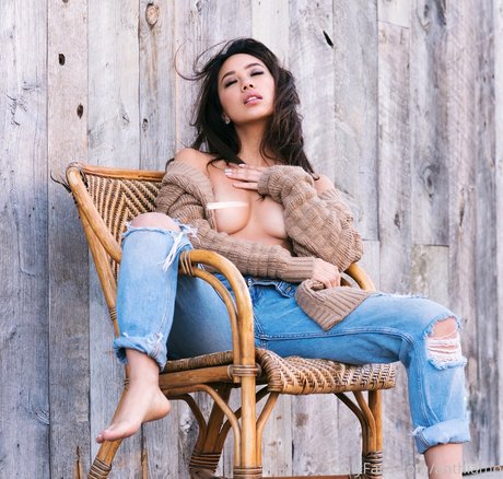 Anthia Mo 最高のモデル アーカイブ