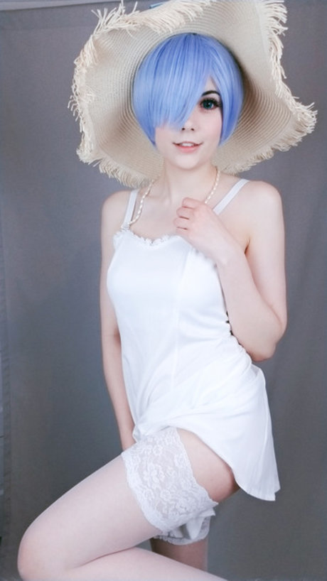 ニューハーフオンリーファン セクシーヌード 写真
