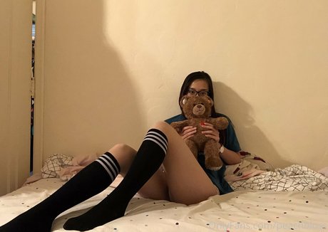 peachbloss 無料のポルノスター 写真