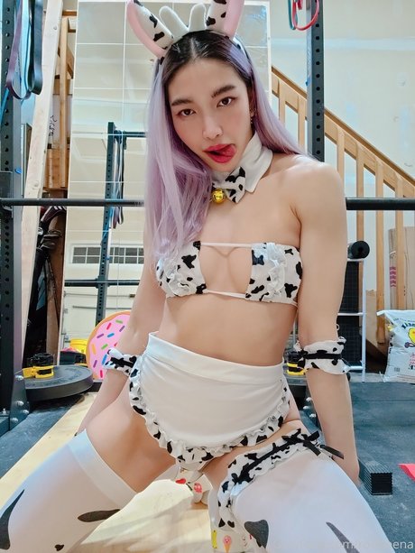rock leena ポルノスター トップ 写真