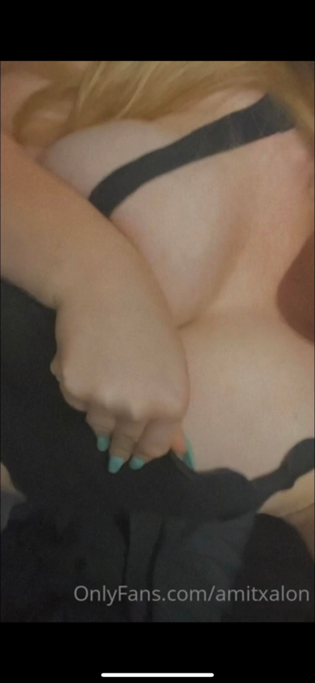 Amit Alon アートモデル 写真