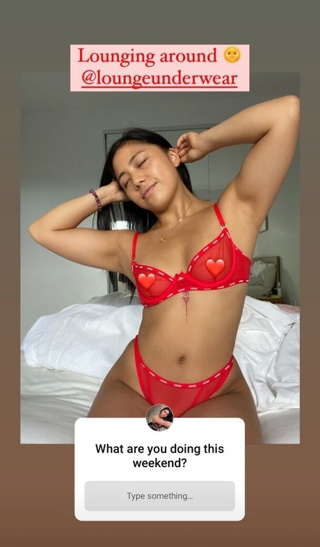 Badgalcascas ヌードモデル 写真