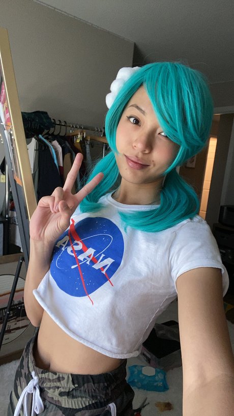 Chandradez 女優 写真