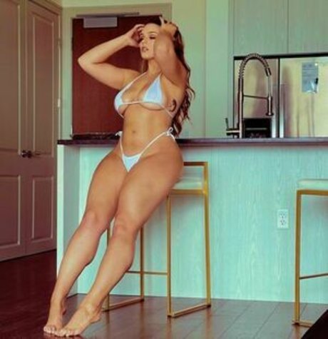 Jasmine Lee Bryant アートモデル 画像