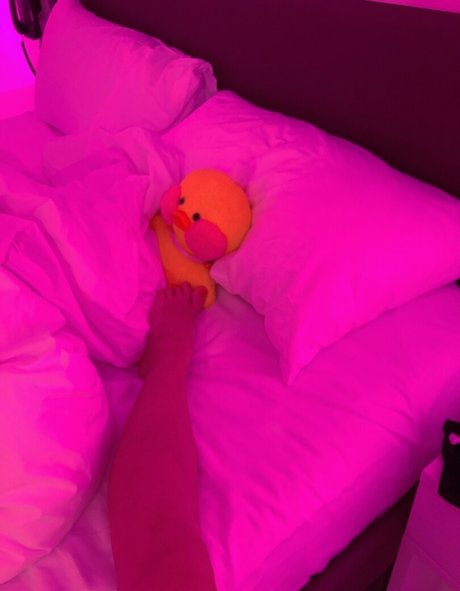 Oladushek11 無料モデル 写真