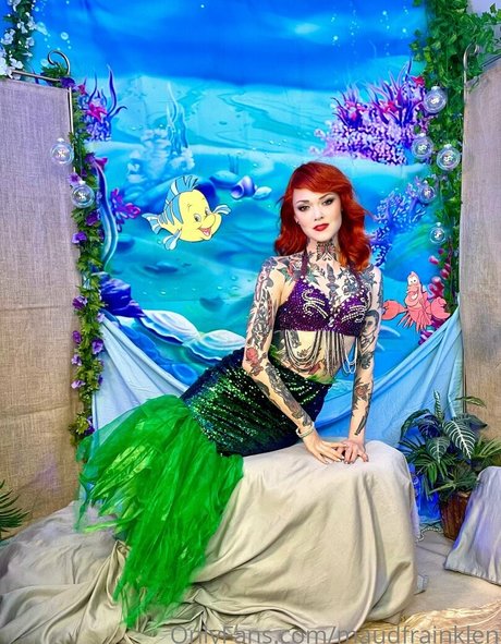 maudfrainklen セクシーモデル 写真