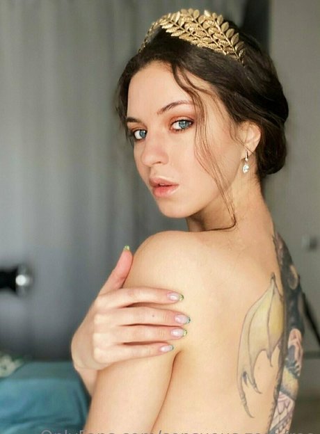 巨乳 顔射 OnlyFans xxx 画像
