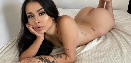 Natalia Andrearczyk 女優 アーカイブ