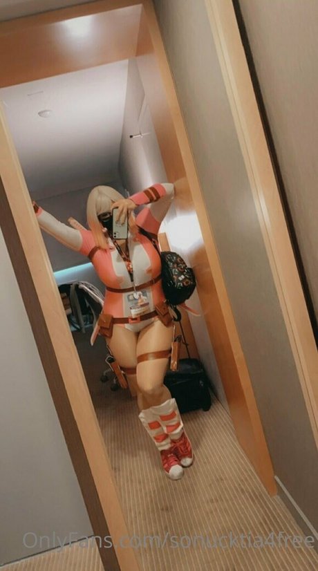 sonucktia4free 独占女優 写真