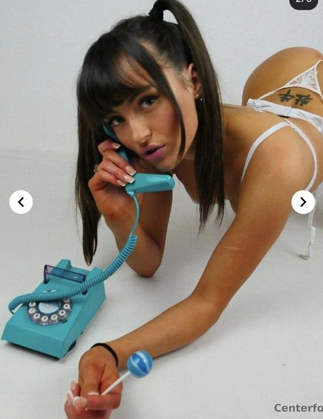 Mayakitty 裸の女優 写真