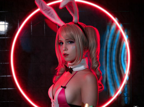 Fox Tsai Shen セックスポルノスター 画像