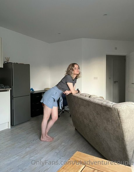 ukadventurecouple アダルトモデル 写真