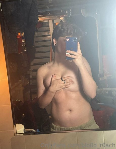blo0d r0ach profile image