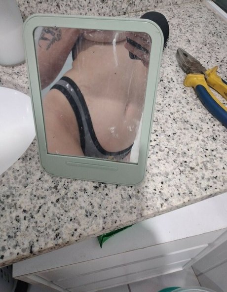 Liz Oliver ホット女優 写真