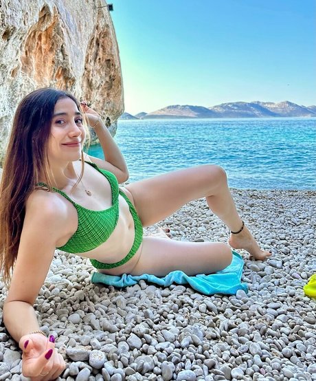 Merve Elmas かわいいスター 写真