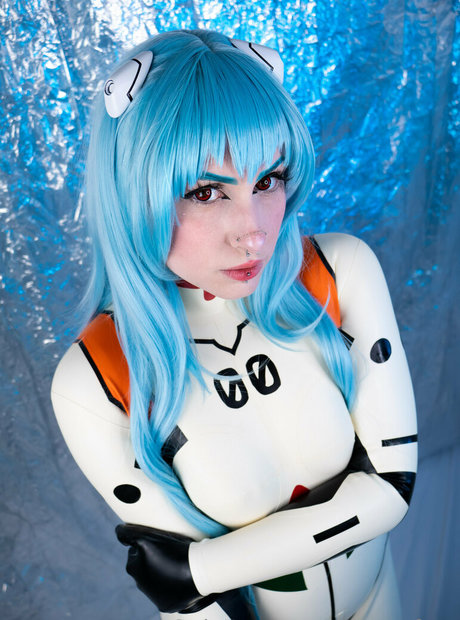aestrafree かわいいモデル 写真