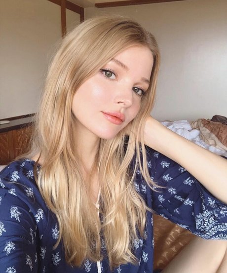 Lili Johansson ホットモデル 写真
