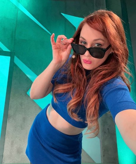 Sjokz アダルトモデル 写真