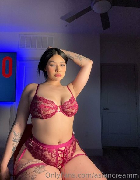 asiancreamm ホットモデル 写真