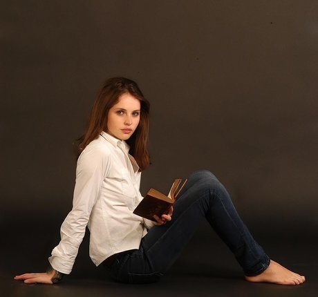 Felicity Jones かわいいスター アーカイブ