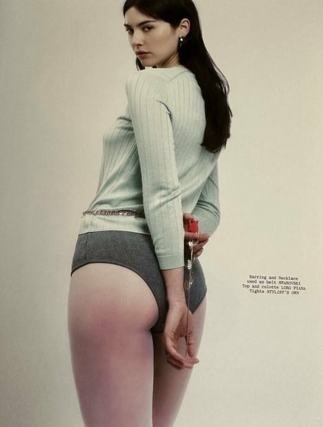 Gracie Abrams 高品質のポルノスター 写真