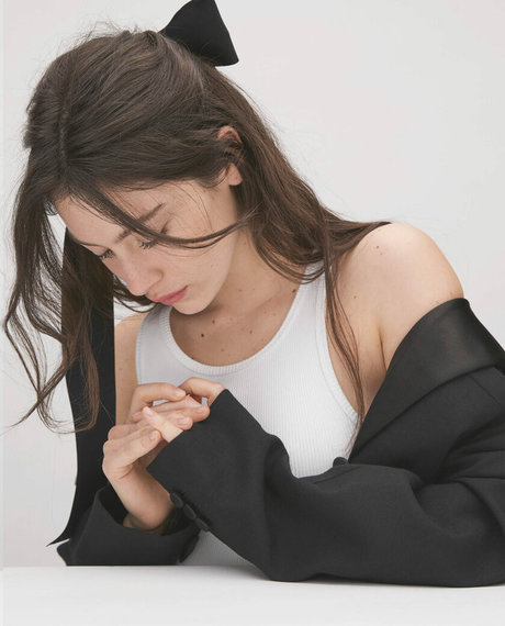 Gracie Abrams profile image