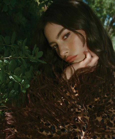 Gracie Abrams セックスモデル ギャラリー
