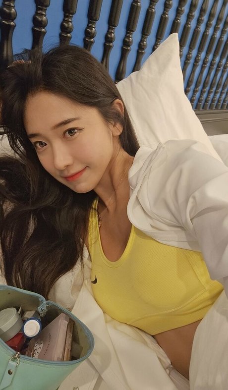 jinnytty 女優 画像