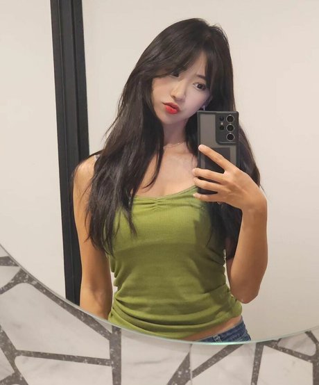 jinnytty ポルノスター 画像