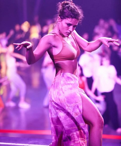 Jade Chynoweth アダルトスター 写真
