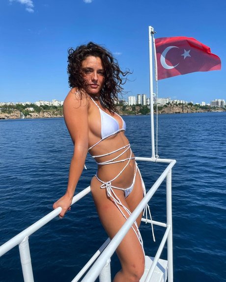 Jade Chynoweth 素敵なモデル ギャラリー