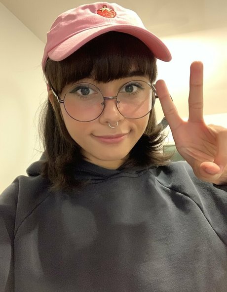 かわいい猫OnlyFans 無料裸 写真