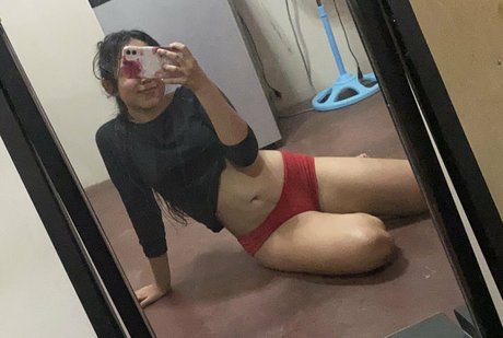 biancaswanfree 裸のモデル 画像