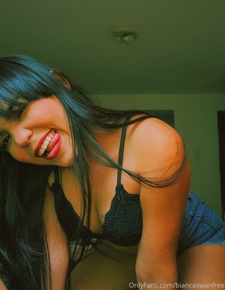 biancaswanfree トップモデル 写真