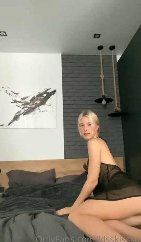 Alena Barhalenko ポルノスター 可愛い アーカイブ