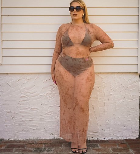 アマチュアディープスロートOnlyFans セクシーヌード 写真
