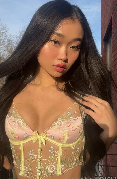 cherrymimi top profile image