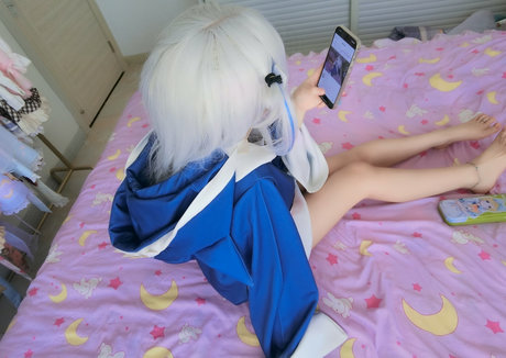 レズビアンの猫OnlyFans セクシーヌード 写真