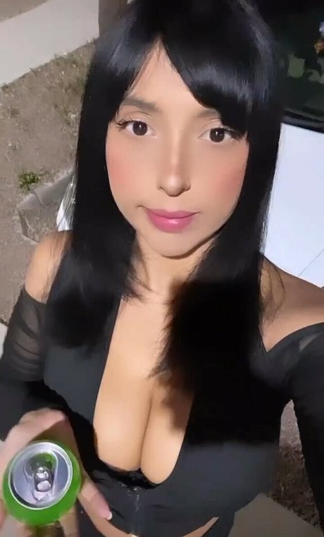 Mari Nyaaa 美しいスター 写真