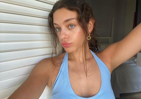 Odeya Rush ポルノスター 写真
