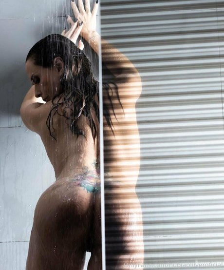 アジアンDP OnlyFans セクシーヌード 写真