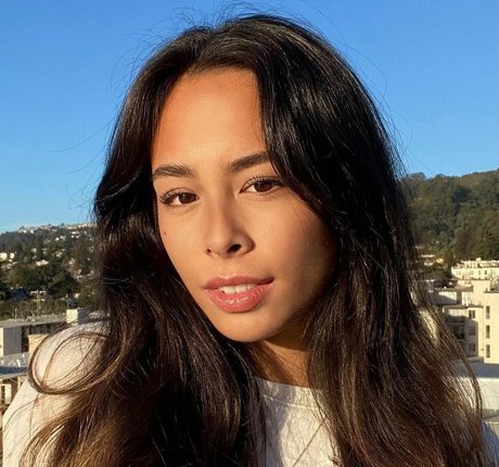 アジア人中出しオンリーファンズ ホットセックス 写真