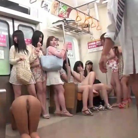 peevesyours ポルノスター エロティック 画像